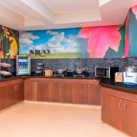Fairfield Inn & Suites Kansas City ליס סאמיט מראה חיצוני תמונה