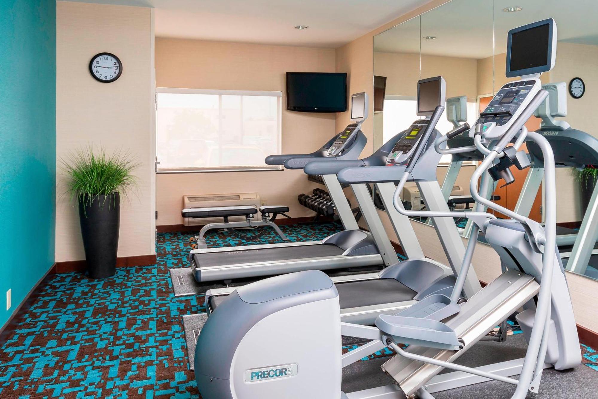 Fairfield Inn & Suites Kansas City ליס סאמיט מראה חיצוני תמונה