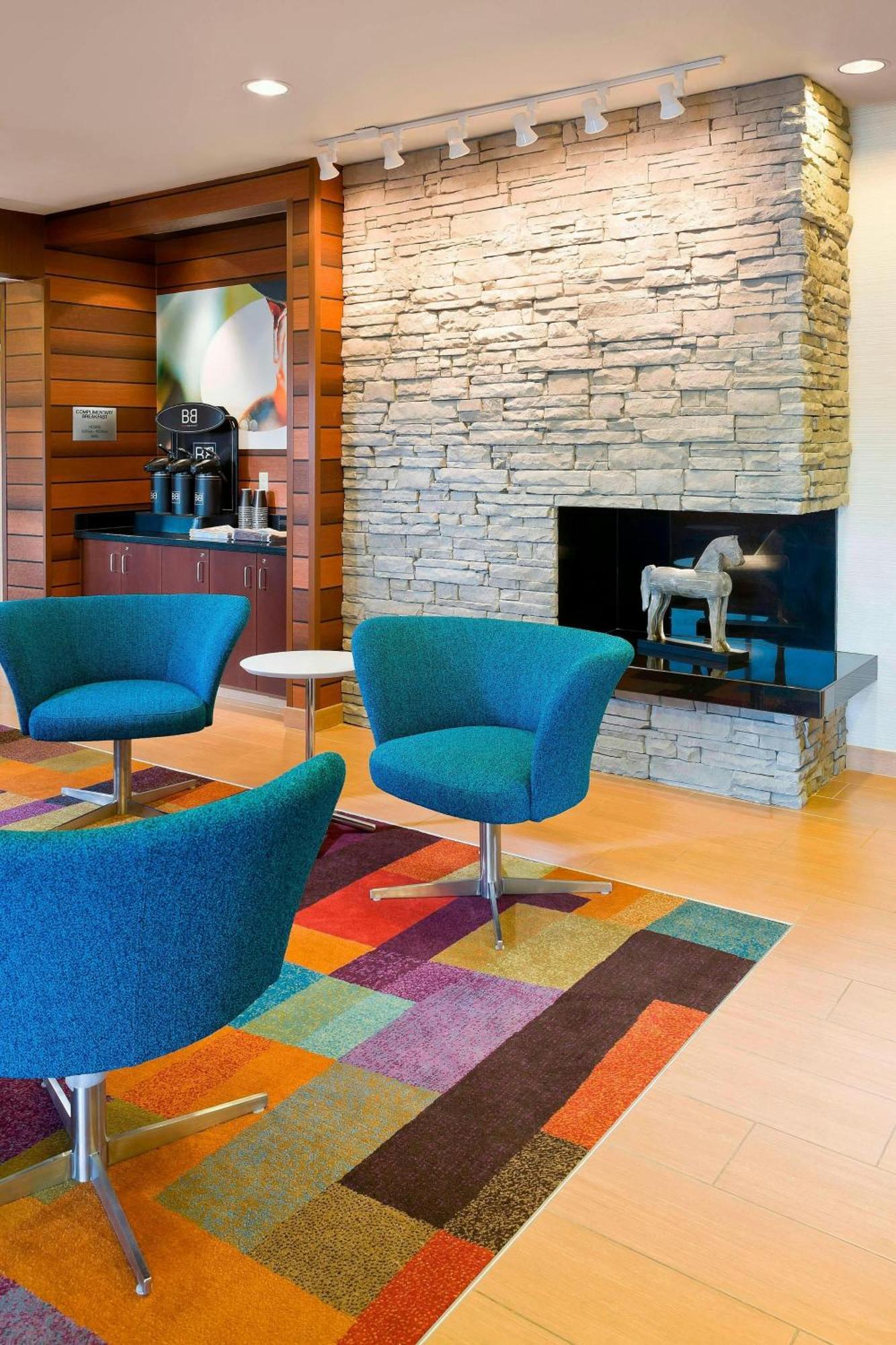 Fairfield Inn & Suites Kansas City ליס סאמיט מראה חיצוני תמונה