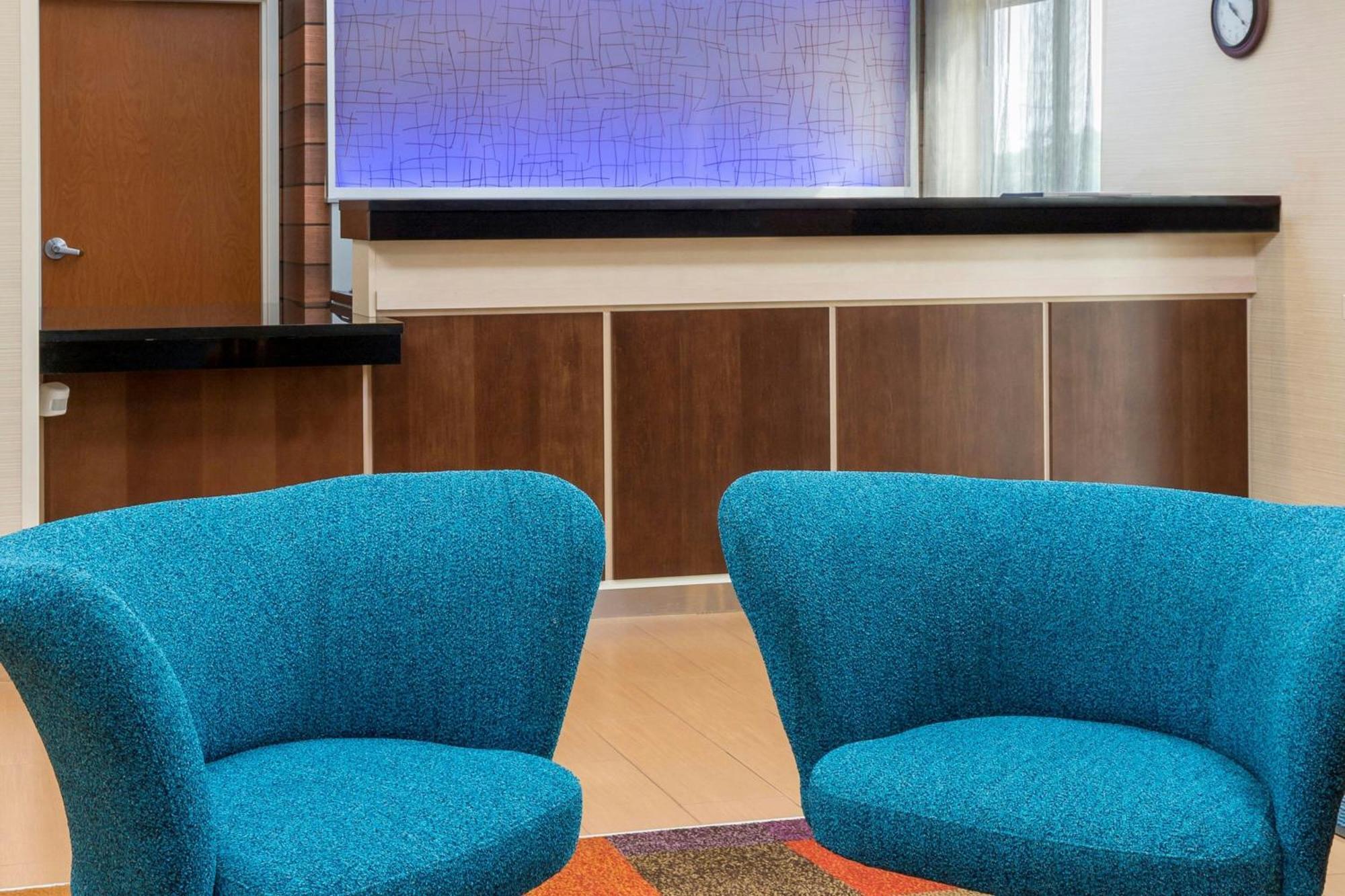 Fairfield Inn & Suites Kansas City ליס סאמיט מראה חיצוני תמונה